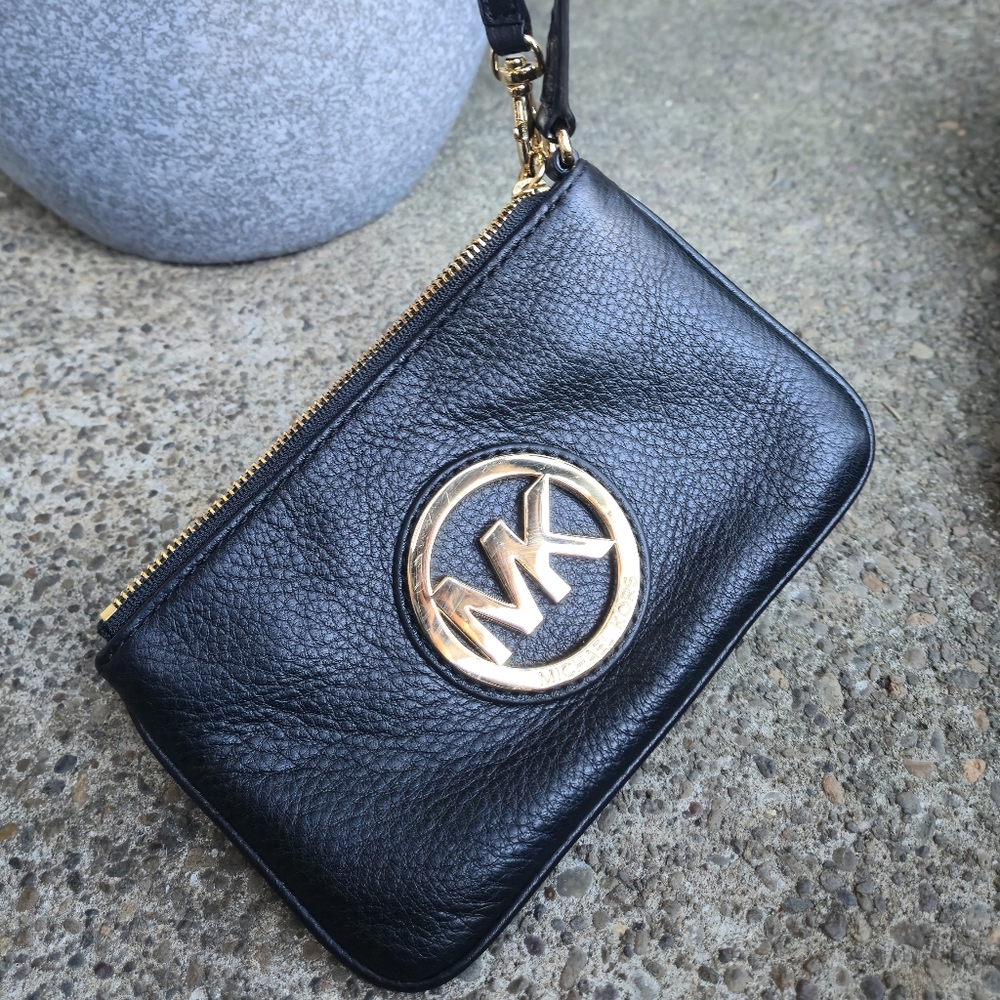 Michael Kors Leather Wristlet